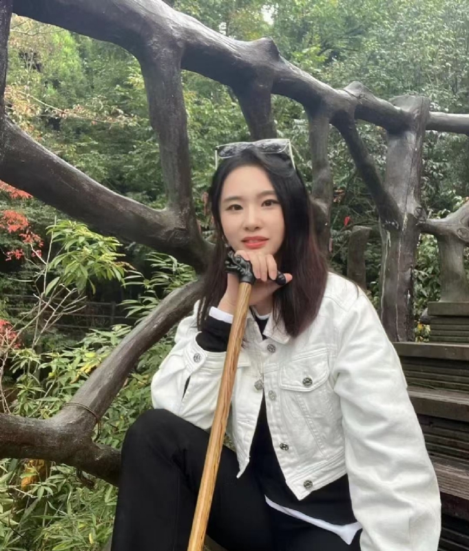琪琪的第一张照片--岳阳父母相亲团